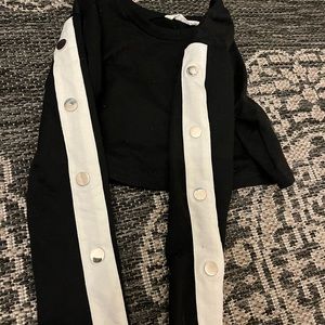 sweatshirt